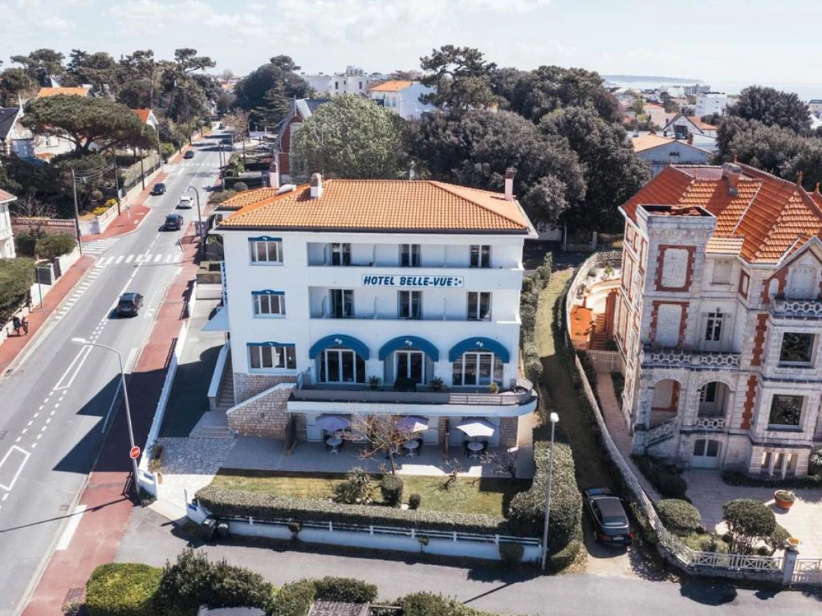 Hotel Belle Vue Royan - Bonjour La Rochelle